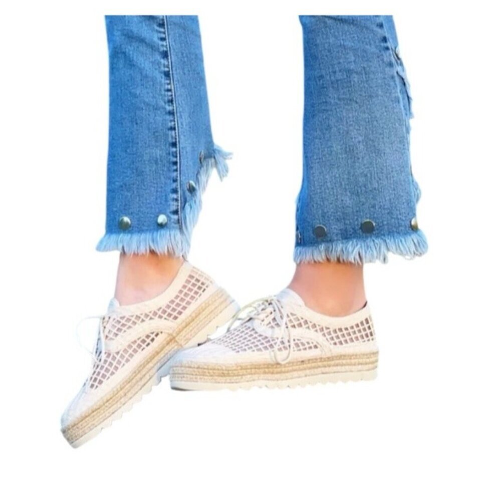 Love Rio Elsie Beige Crochet Natural Lace Up Low Top Boho Hippie Sneakers Size 8